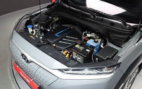 Hyundai Kona I, 2020 год, 2 217 000 рублей, 6 фотография