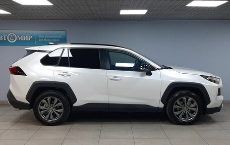 Toyota RAV4, 2025 год, 3 730 000 рублей, 4 фотография