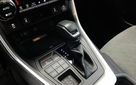 Toyota RAV4, 2025 год, 3 730 000 рублей, 17 фотография