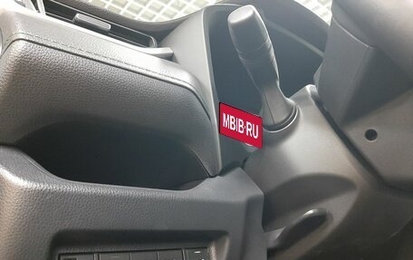 Toyota RAV4, 2025 год, 3 730 000 рублей, 22 фотография