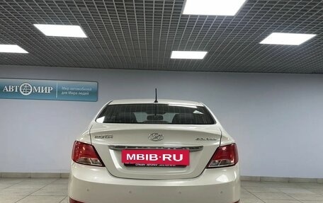 Hyundai Solaris II рестайлинг, 2015 год, 1 119 000 рублей, 6 фотография