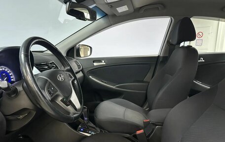 Hyundai Solaris II рестайлинг, 2015 год, 1 119 000 рублей, 10 фотография