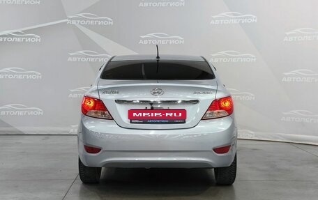 Hyundai Solaris II рестайлинг, 2011 год, 650 000 рублей, 4 фотография