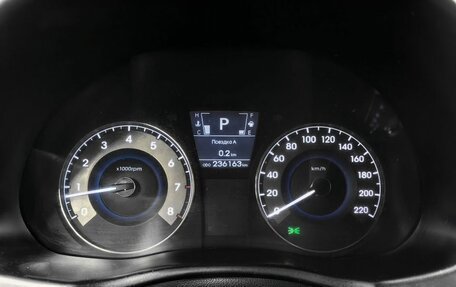 Hyundai Solaris II рестайлинг, 2011 год, 650 000 рублей, 17 фотография