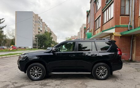 Toyota Land Cruiser Prado 150 рестайлинг 2, 2018 год, 3 650 000 рублей, 4 фотография