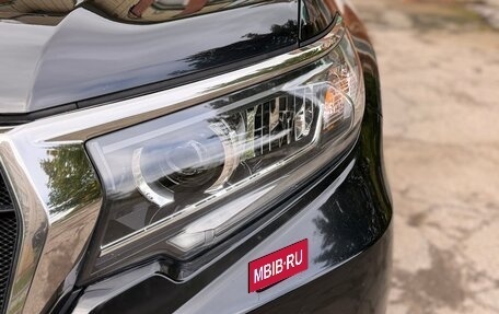 Toyota Land Cruiser Prado 150 рестайлинг 2, 2018 год, 3 650 000 рублей, 15 фотография