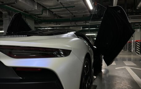 Maserati MC20, 2021 год, 20 000 000 рублей, 13 фотография
