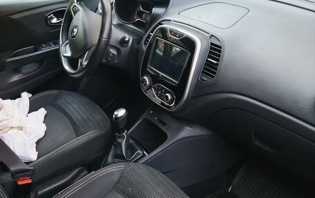 Renault Kaptur I рестайлинг, 2019 год, 1 250 000 рублей, 5 фотография