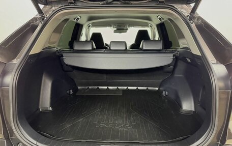 Toyota RAV4, 2021 год, 3 995 000 рублей, 11 фотография