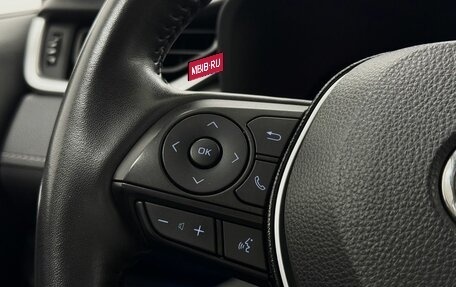 Toyota RAV4, 2021 год, 3 995 000 рублей, 19 фотография