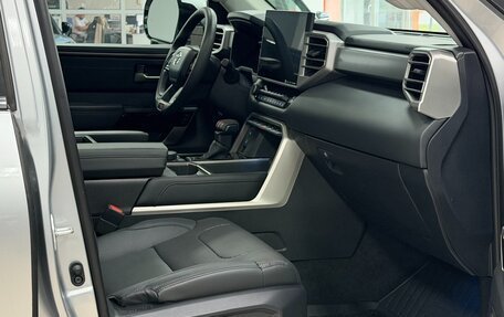 Toyota Tundra, 2023 год, 6 999 000 рублей, 14 фотография