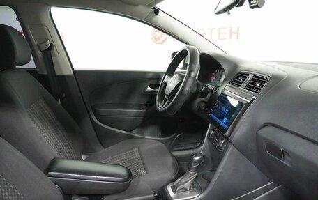 Volkswagen Polo VI (EU Market), 2019 год, 1 170 000 рублей, 9 фотография