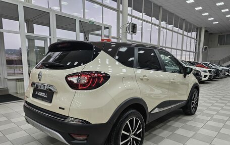 Renault Kaptur I рестайлинг, 2017 год, 1 789 000 рублей, 11 фотография