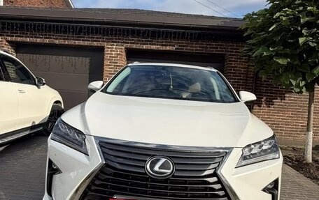Lexus RX IV рестайлинг, 2018 год, 5 200 000 рублей, 3 фотография