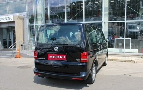 Volkswagen Caravelle T5, 2013 год, 1 580 000 рублей, 5 фотография