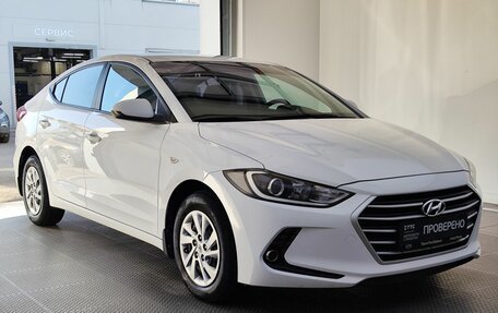 Hyundai Elantra VI рестайлинг, 2017 год, 1 230 000 рублей, 3 фотография