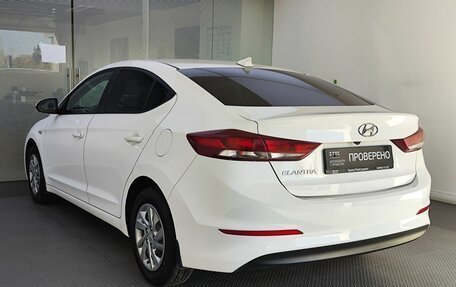 Hyundai Elantra VI рестайлинг, 2017 год, 1 230 000 рублей, 8 фотография