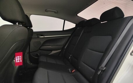 Hyundai Elantra VI рестайлинг, 2017 год, 1 230 000 рублей, 15 фотография
