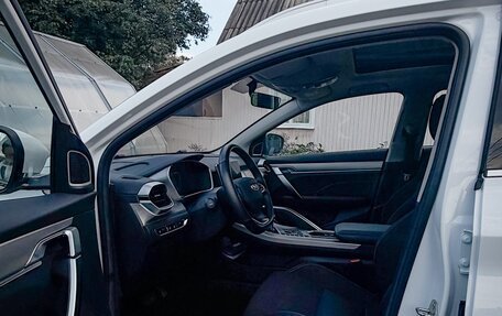 Geely Coolray I, 2023 год, 1 700 000 рублей, 38 фотография