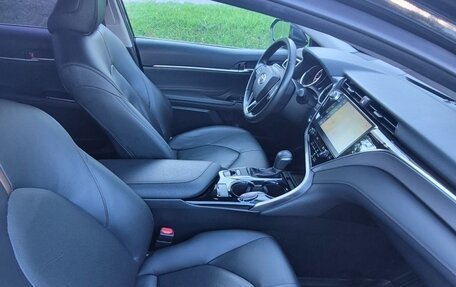 Toyota Camry, 2019 год, 2 390 000 рублей, 8 фотография