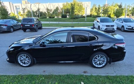 Toyota Camry, 2019 год, 2 390 000 рублей, 5 фотография