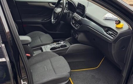 Ford Focus IV, 2019 год, 1 300 000 рублей, 6 фотография