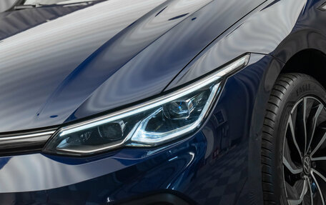 Volkswagen Golf VIII, 2021 год, 2 880 000 рублей, 8 фотография