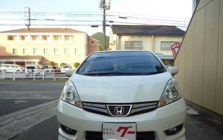 Honda Fit Shuttle I рестайлинг, 2012 год, 835 000 рублей, 2 фотография