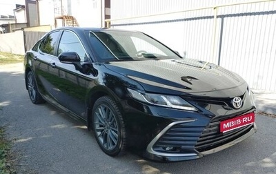 Toyota Camry, 2021 год, 2 730 000 рублей, 1 фотография
