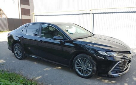 Toyota Camry, 2021 год, 2 730 000 рублей, 6 фотография