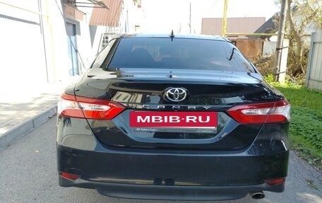 Toyota Camry, 2021 год, 2 730 000 рублей, 4 фотография