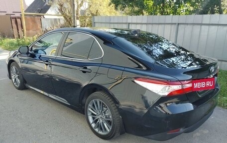 Toyota Camry, 2021 год, 2 730 000 рублей, 7 фотография