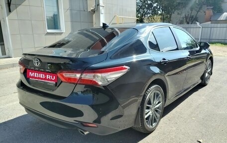 Toyota Camry, 2021 год, 2 730 000 рублей, 5 фотография