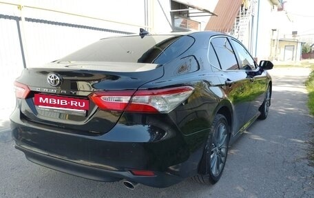 Toyota Camry, 2021 год, 2 730 000 рублей, 10 фотография