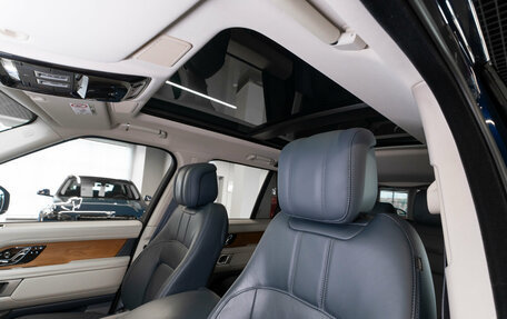 Land Rover Range Rover IV рестайлинг, 2021 год, 6 800 000 рублей, 20 фотография