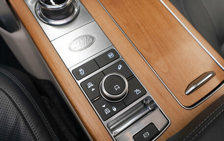Land Rover Range Rover IV рестайлинг, 2021 год, 6 800 000 рублей, 22 фотография