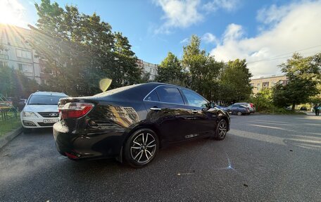 Toyota Camry, 2017 год, 1 910 000 рублей, 5 фотография