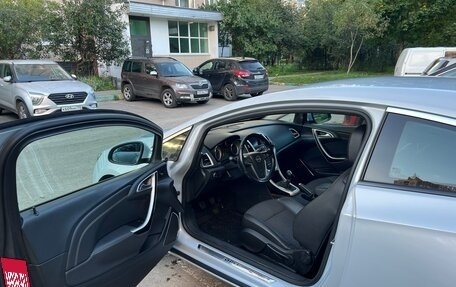 Opel Astra J, 2011 год, 1 050 000 рублей, 6 фотография