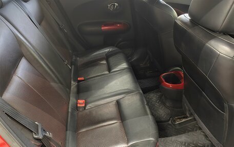 Nissan Juke II, 2011 год, 995 000 рублей, 11 фотография