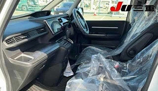 Honda Stepwgn IV, 2018 год, 1 555 777 рублей, 7 фотография