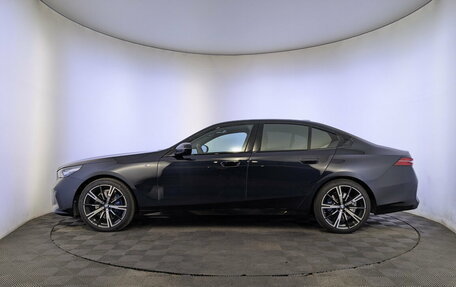 BMW 5 серия, 2025 год, 8 255 000 рублей, 8 фотография