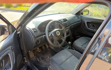 Skoda Fabia II, 2013 год, 299 000 рублей, 5 фотография