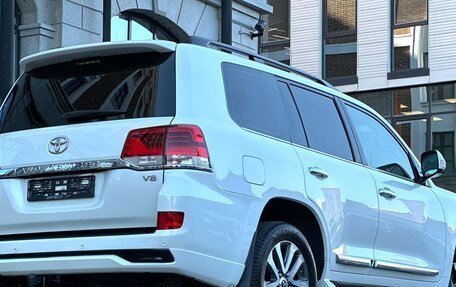 Toyota Land Cruiser 200, 2016 год, 6 000 000 рублей, 7 фотография