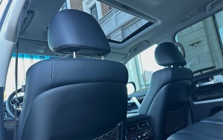 Toyota Land Cruiser 200, 2016 год, 6 000 000 рублей, 10 фотография