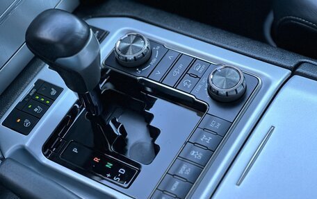 Toyota Land Cruiser 200, 2016 год, 6 000 000 рублей, 20 фотография
