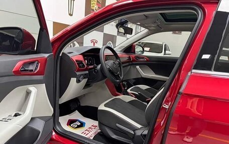 Volkswagen T-Cross I, 2022 год, 1 714 020 рублей, 8 фотография