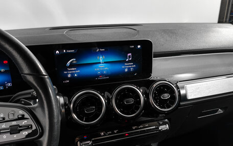 Mercedes-Benz GLB, 2020 год, 2 590 000 рублей, 17 фотография