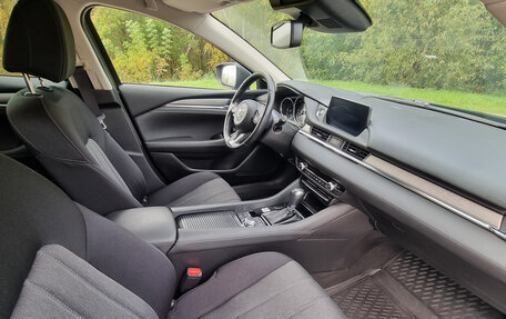 Mazda 6, 2019 год, 2 630 000 рублей, 17 фотография