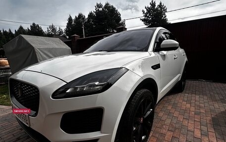Jaguar E-Pace, 2018 год, 2 650 000 рублей, 9 фотография