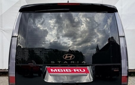 Hyundai Staria, 2024 год, 9 800 000 рублей, 4 фотография